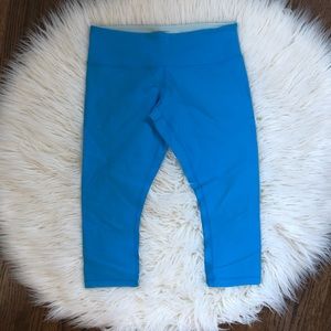 lululemon athletica reversible crops